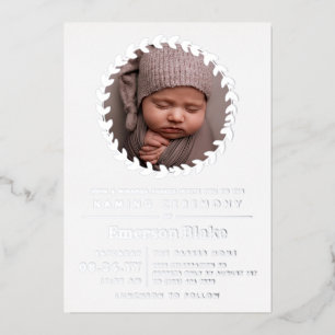 Invitación Con Relieve Metalizado Corona de plata sencilla para ceremonia de bautizo