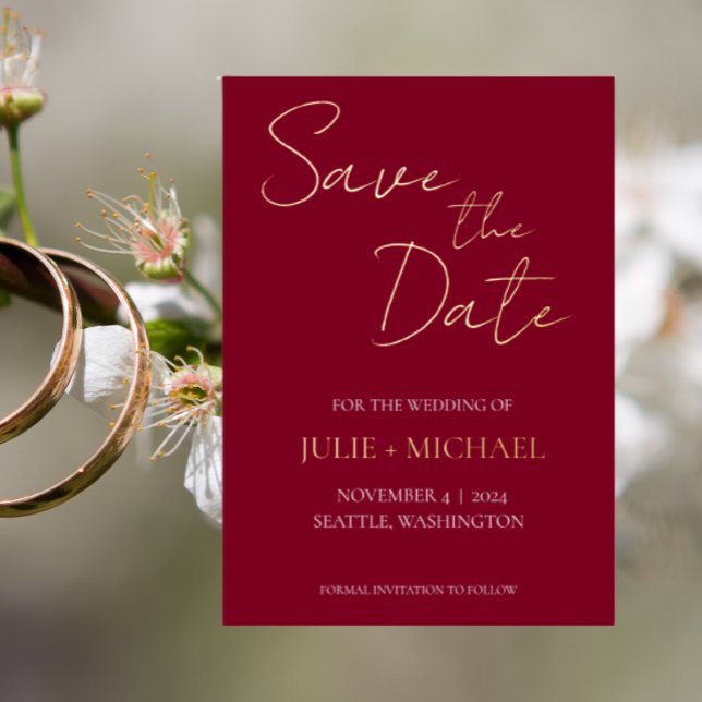 Invitación Con Relieve Metalizado Cranberry Red Simple Style Wedding Save the Date (In Situ Wedding)