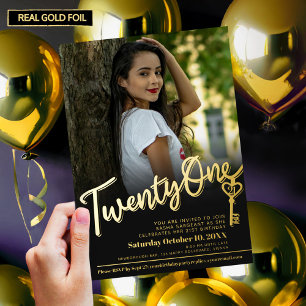 Invitación Con Relieve Metalizado Cumpleaños 21 veintiuno foto clave dorado negro