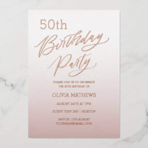 Invitación Con Relieve Metalizado Cumpleaños 50 en Rosa Dorado Caligrafía