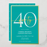 Invitación Con Relieve Metalizado Cumpleaños cuarenta Moderno Minimalista en Aqua y<br><div class="desc">Moderno y chic,  esta invitación de cumpleaños combina el clásico aqua y blanco con acentos de auténtico foil dorado. Su diseño minimalista es simple y divertido para celebrar el cumpleaños más importante. Esta versión de la tarjeta tiene un dorso con pequeños lunares caprichosos. Creado por Simply Farmhouse Press.</div>