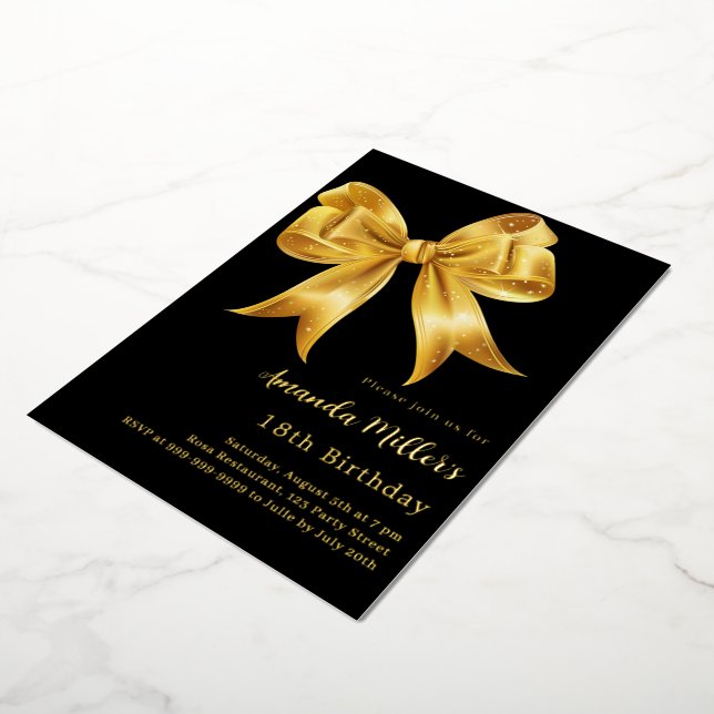 Invitación Con Relieve Metalizado cumpleaños dorado negro (girado)