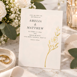 Invitación Con Relieve Metalizado Dibujo Floral Minimalista Elegante de Boda en Crem