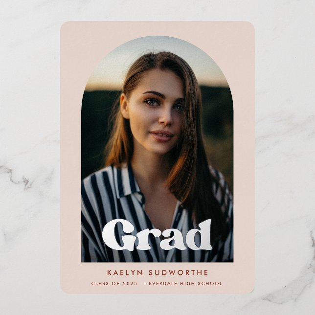 Invitación Con Relieve Metalizado Diseño de arco moderno Photo Graduation Party Silv (Anverso)