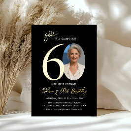 Invitación Con Relieve Metalizado Elegant Black Gold Surprise 60th Birthday Photo