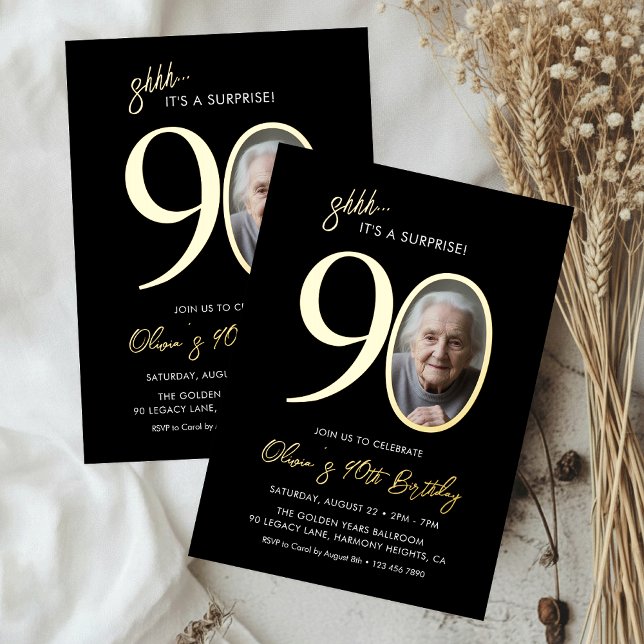 Invitación Con Relieve Metalizado Elegant Black Gold Surprise 90th Birthday Photo (Subido por el creador)