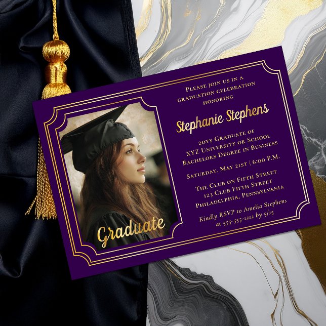 Invitación Con Relieve Metalizado Elegant Purple & Gold Photo Graduation Party  (Elegant Purple and Gold Foil Graduation Party Invitation with Photo and Scalloped Frame)