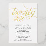 Invitación Con Relieve Metalizado ELEGANT SCRIPT 21ª fiesta de cumpleaños oro elegan<br><div class="desc">por kat massard >> https://linktr.ee/simplysweetpaperie <<< Un diseño de invitación con letras a mano y a la moda para su cumpleaños 21 - Tengo la mayoría de las edades disponibles en la tienda TIP: 1. Para cambiar/mover gráficos y fuentes y añadir más texto, pulse el botón "personalizar". - - -...</div>