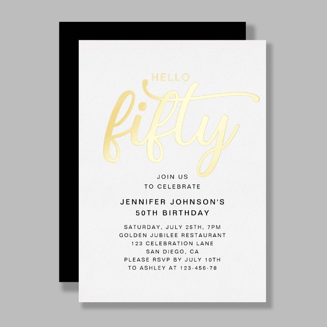 Invitación Con Relieve Metalizado Elegante 50.º oro de cumpleaños (Elegant Fifty 50th Birthday Gold Foil Invitation)