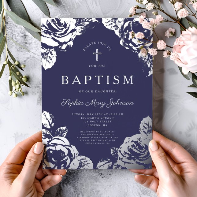 Invitación Con Relieve Metalizado Elegante Baptismo Navy Blue Silver Floral Boy (Elegant Navy Blue Silver Floral Boy Baptism Foil Invitation)