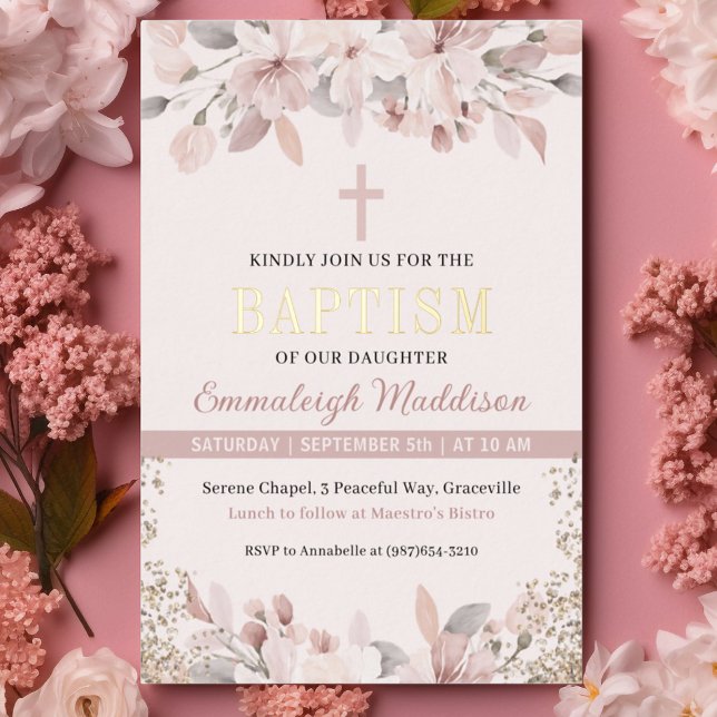 Invitación Con Relieve Metalizado Elegante bautismo de foto con flores rosadas (Subido por el creador)
