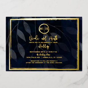 Invitación Con Relieve Metalizado Elegante Boda Botánica Oscura Azul Marino y Dorado