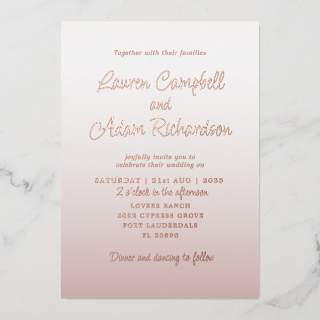 Invitación Con Relieve Metalizado Elegante Boda de caligrafía de oro rosa y Rosa (Anverso)