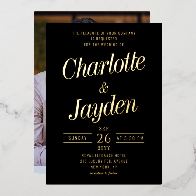 Invitación Con Relieve Metalizado Elegante Boda de fotografías de oro negro simple (Anverso/Reverso)