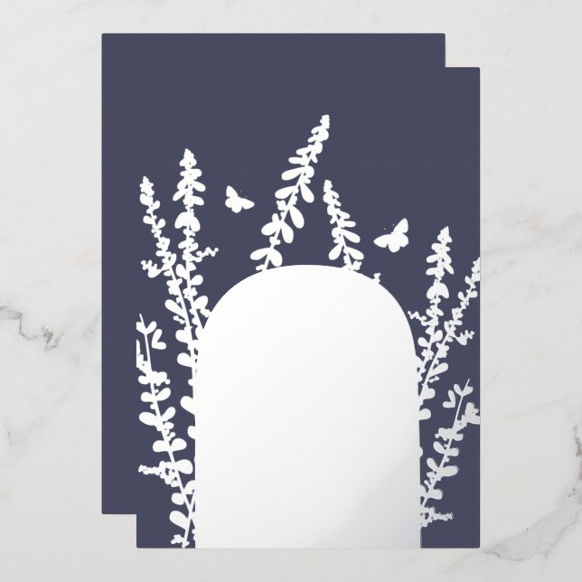 Invitación Con Relieve Metalizado Elegante Boda de hojas de jardín y mariposas (Anverso/Reverso)