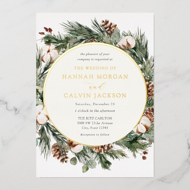 Invitación Con Relieve Metalizado Elegante Boda Evergreen de Invierno (Anverso)