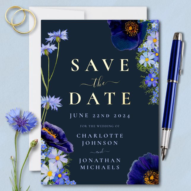 Invitación Con Relieve Metalizado Elegante Boda floral Marina Azul y Oro (Elegant wildflower navy blue floral gold foil wedding save the date invitation )