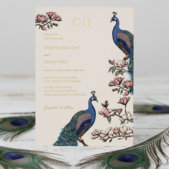 Invitación Con Relieve Metalizado Elegante Boda Floral Peacock (Elegant Ivory Wedding Invitations. Trendy Boho Floral Blue Peacock, Teal Feathers, Magnolia Flowers)