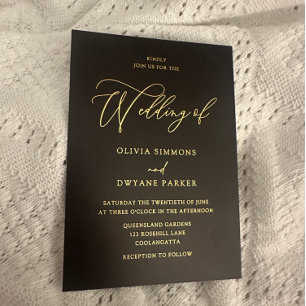 Invitación Con Relieve Metalizado Elegante boda negra y dorada dorada