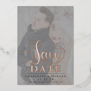 Invitación Con Relieve Metalizado Elegante Caligrafía Dos Fotos Save the Date Rosa 
