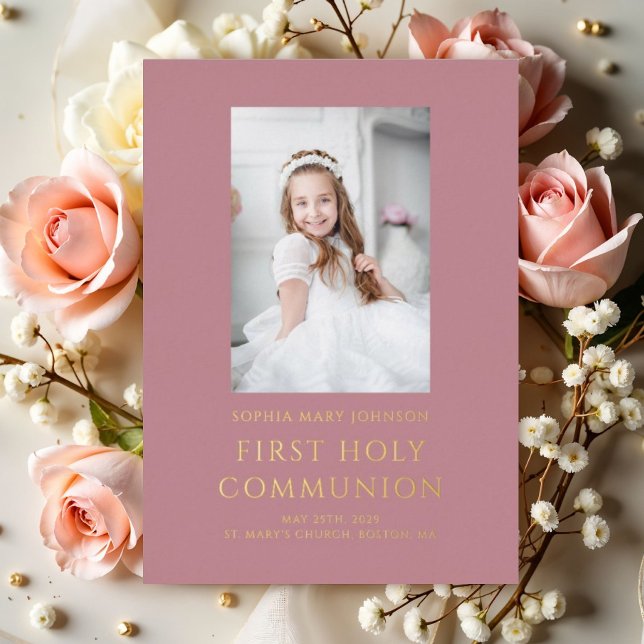 Invitación Con Relieve Metalizado Elegante Chica de fotografía de Relieve metalizado (Elegant Pink Photo Girl First Communion Gold Foil Invitation)