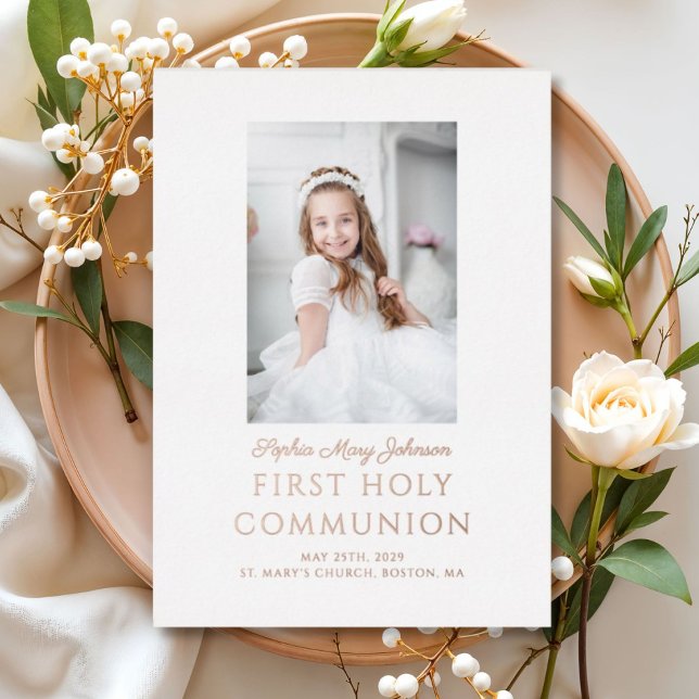 Invitación Con Relieve Metalizado Elegante Chica de fotografía Relieve metalizado do (Elegant Gold Foil Photo Girl First Communion Foil Invitation)