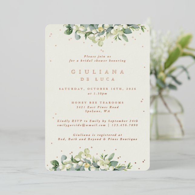 Invitación Con Relieve Metalizado Elegante Crema Snowberry+Eucalyptus Bridal Shower (Anverso de pie)