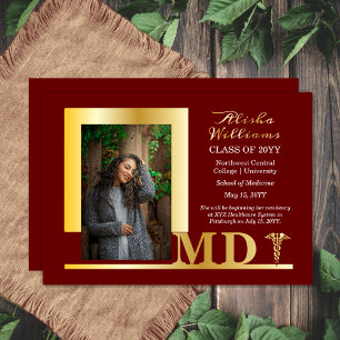 Invitación Con Relieve Metalizado Elegante Dr MD Caduceo Foto Graduado Granate