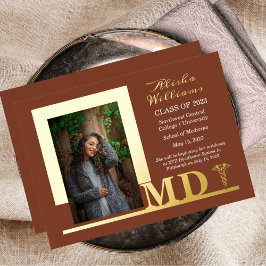 Invitación Con Relieve Metalizado Elegante Dr MD Caduceus Photo Graduate Terracotta