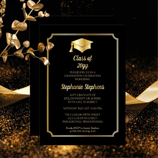Invitación Con Relieve Metalizado Elegante fiesta de graduación universitaria en neg (Elegant Black College or University Graduation Party Gold Foil Invitation)