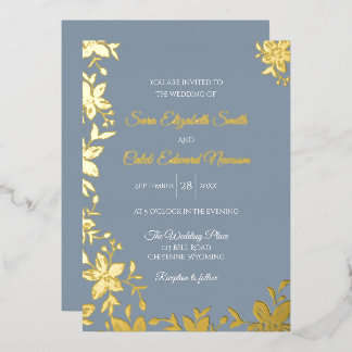 Invitación Con Relieve Metalizado Elegante Flor Estriada en Hoja de Oro sobre Azul P