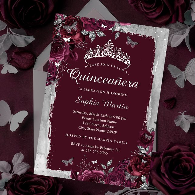 Invitación Con Relieve Metalizado Elegante flor plateada de Borgoña Quinceanera (Subido por el creador)