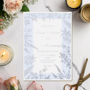 Invitación Con Relieve Metalizado Elegante flor silvestre azul y aniversario de plat