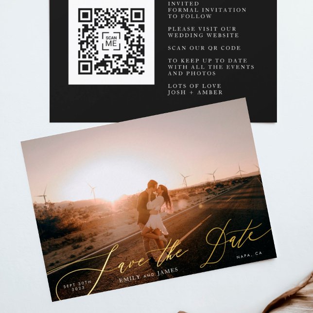 Invitación Con Relieve Metalizado Elegante foto blanca Código QR Oro Guardar la fech (Subido por el creador)