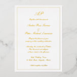 Invitación Con Relieve Metalizado Elegante guión simple Monograma formal Boda oro<br><div class="desc">Invitación a la boda de estilo tradicional con un diseño sencillo y clásico con su monograma en la parte superior junto con los detalles de su boda en un guión elegante rodeado de un borde. Todos los elementos de diseño están en Relieve metalizado oro real. Esta Invitación a la Boda...</div>