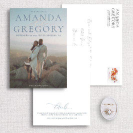 Invitación Con Relieve Metalizado Elegante guión y serio Relieve metalizado moderno