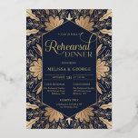 Invitación Con Relieve Metalizado Elegante marina de moda y verdadero ensayo de Reli<br><div class="desc">Elegante marina de moda y verdaderas invitaciones a la cena de Relieves metalizados de oro Cuando se trata de tu día de boda, no hay nada malo en traer un poco de ostentación. Puede empezar por esto marcando el tono con su suite de invitaciones. Una buena manera de darle un...</div>