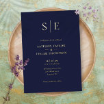 Invitación Con Relieve Metalizado Elegante Monograma Boda azul de la marina<br><div class="desc">Esta moda real Relieve metalizado de oro minimalista invitación a la boda azul marino se puede personalizar con tus iniciales de monograma e información sobre el día de la boda. Diseñado por Thisisnotme©</div>