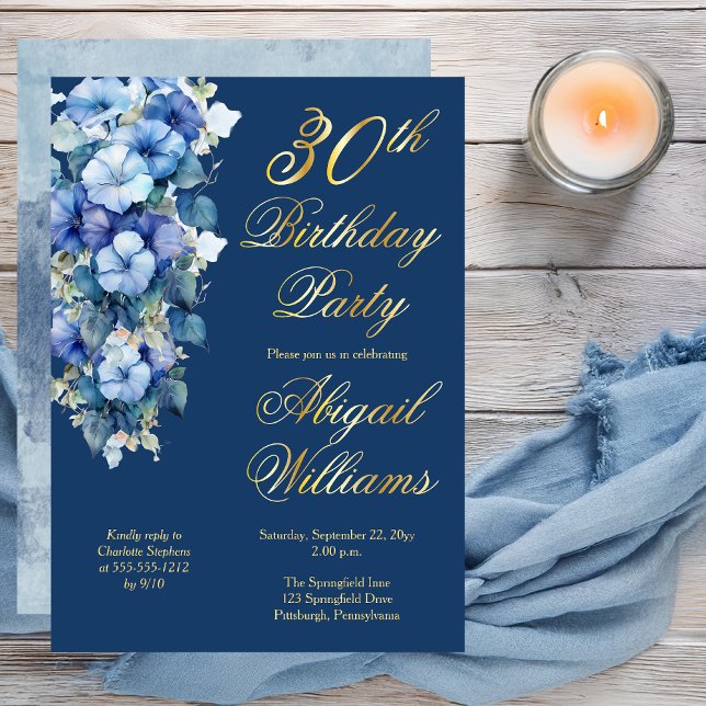 Invitación Con Relieve Metalizado Elegante Morning Glories Blue Floral 30 cumpleaños (Boho Elegant Morning Glories Blue Floral 30th Birthday Party Gold Foil Invitation )