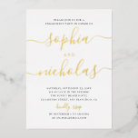 Invitación Con Relieve Metalizado Elegante partido de compromiso de escritura modern<br><div class="desc">Elegante invitación para la fiesta de compromiso de boda de guión dorado. Por favor,  contáctame si necesitas artículos adicionales.</div>