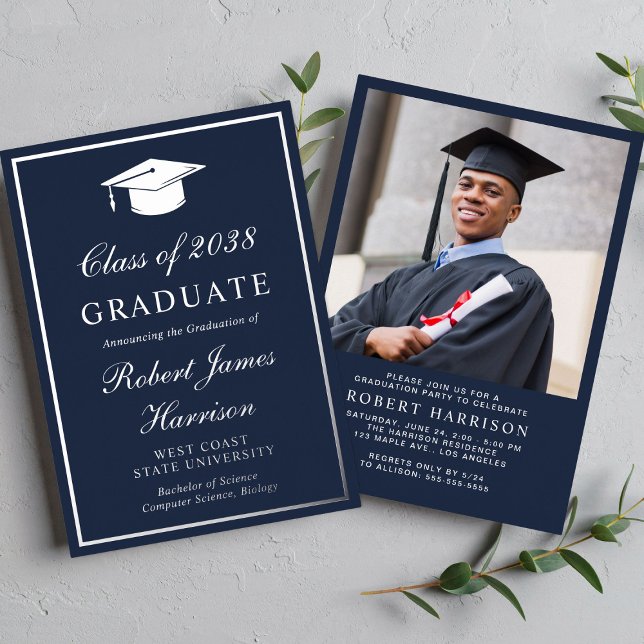 Invitación Con Relieve Metalizado Elegante Photo Blue Graduation Party Silver (An elegant college graduation party silver foil invitation to celebrate the graduate's achievements)