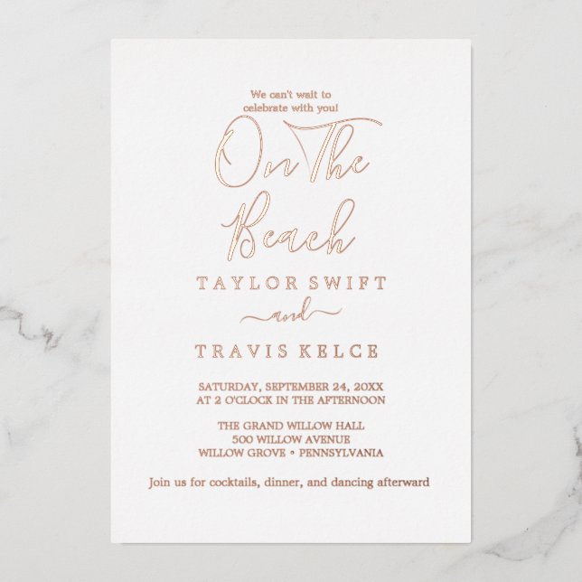 Invitación Con Relieve Metalizado Elegante Relieve metalizado dorado Rosa En El Reli (Anverso)