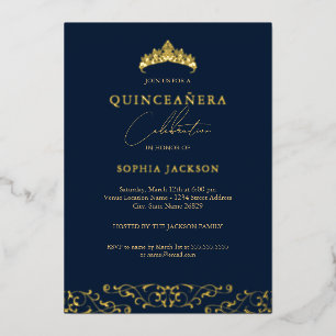 Invitación Con Relieve Metalizado Elegante Tiara de Quinceañera de Oro y Azul Marino