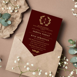 Invitación Con Relieve Metalizado Elegante tipografía de Borgoña Corona de Laurel Mo