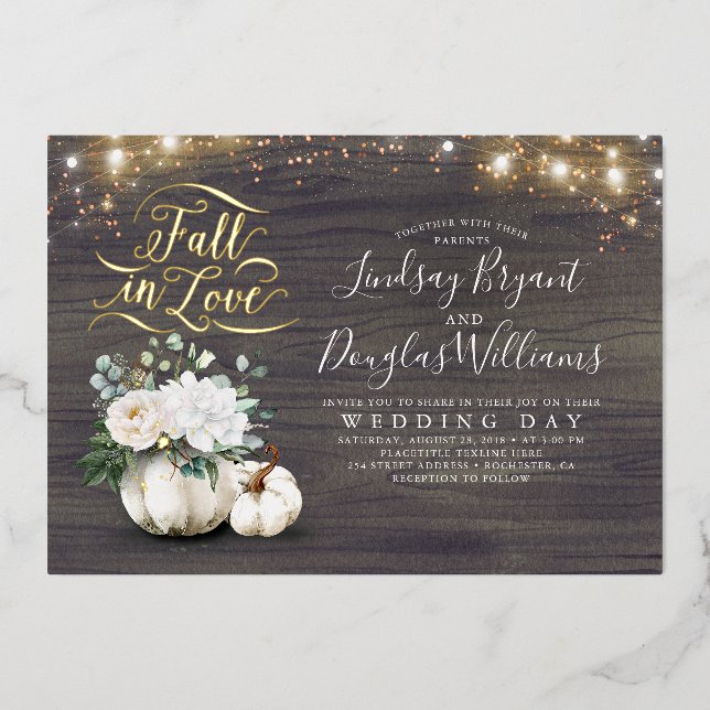 Invitación Con Relieve Metalizado Elegantes calabazas florales blancas caen en el Bo (Anverso)