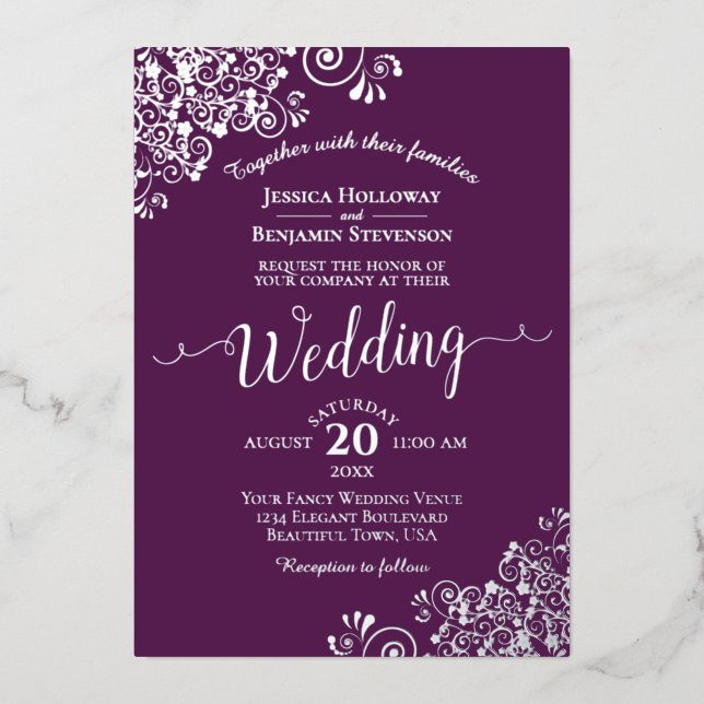 Invitación Con Relieve Metalizado Elegantes curvas plateadas en el Boda Plum Purple (Anverso)