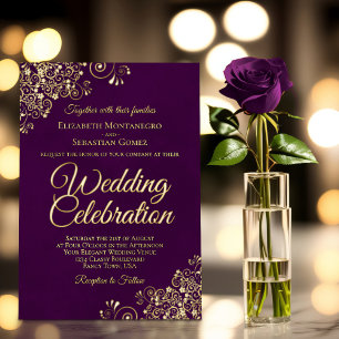 Invitación Con Relieve Metalizado Elegantes Volantes Florales de Oro en Boda de Púrp
