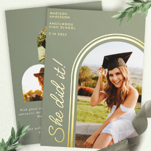 Invitación Con Relieve Metalizado Ella Lo Hizo Verde Salvia Moderno Arco Foto Gradua