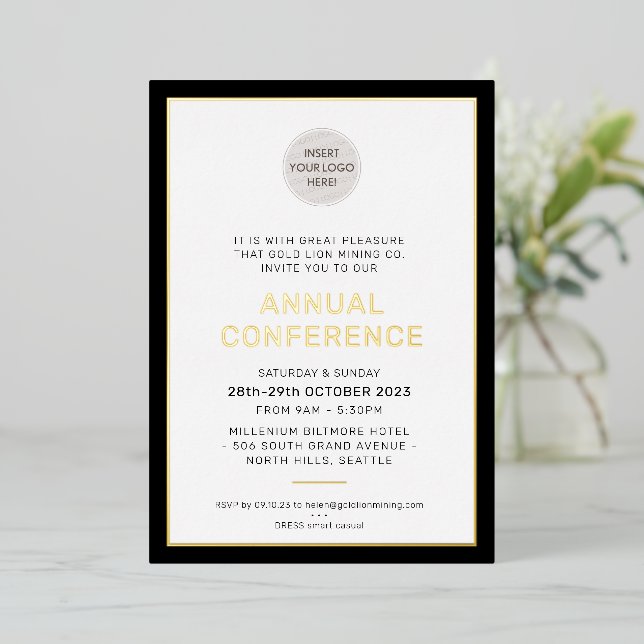 Invitación Con Relieve Metalizado EMPRESAS evento moderno simple oro negro (Anverso de pie)