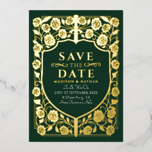 Invitación Con Relieve Metalizado Escudo de Espada Verde Medieval Monograma Fecha de